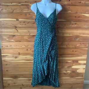 Abercrombie Fitch Forest Green Flower Pattern Wrap Hi Low Dress Size Medium.